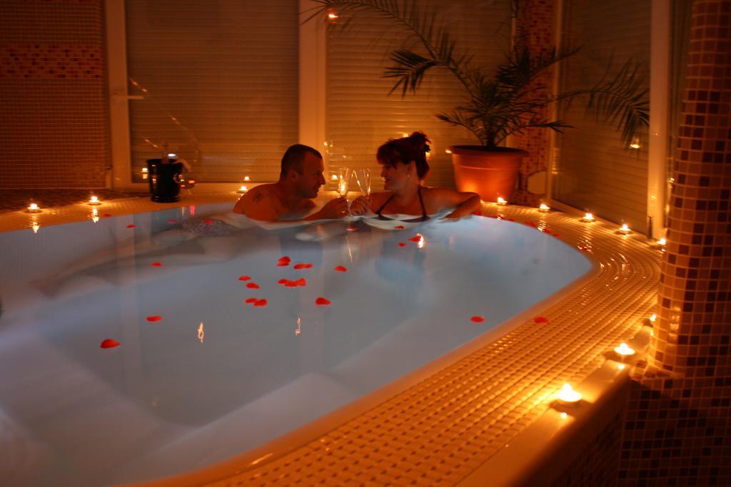 Aqua Therm Hotel Zalakaros Ngoại thất bức ảnh